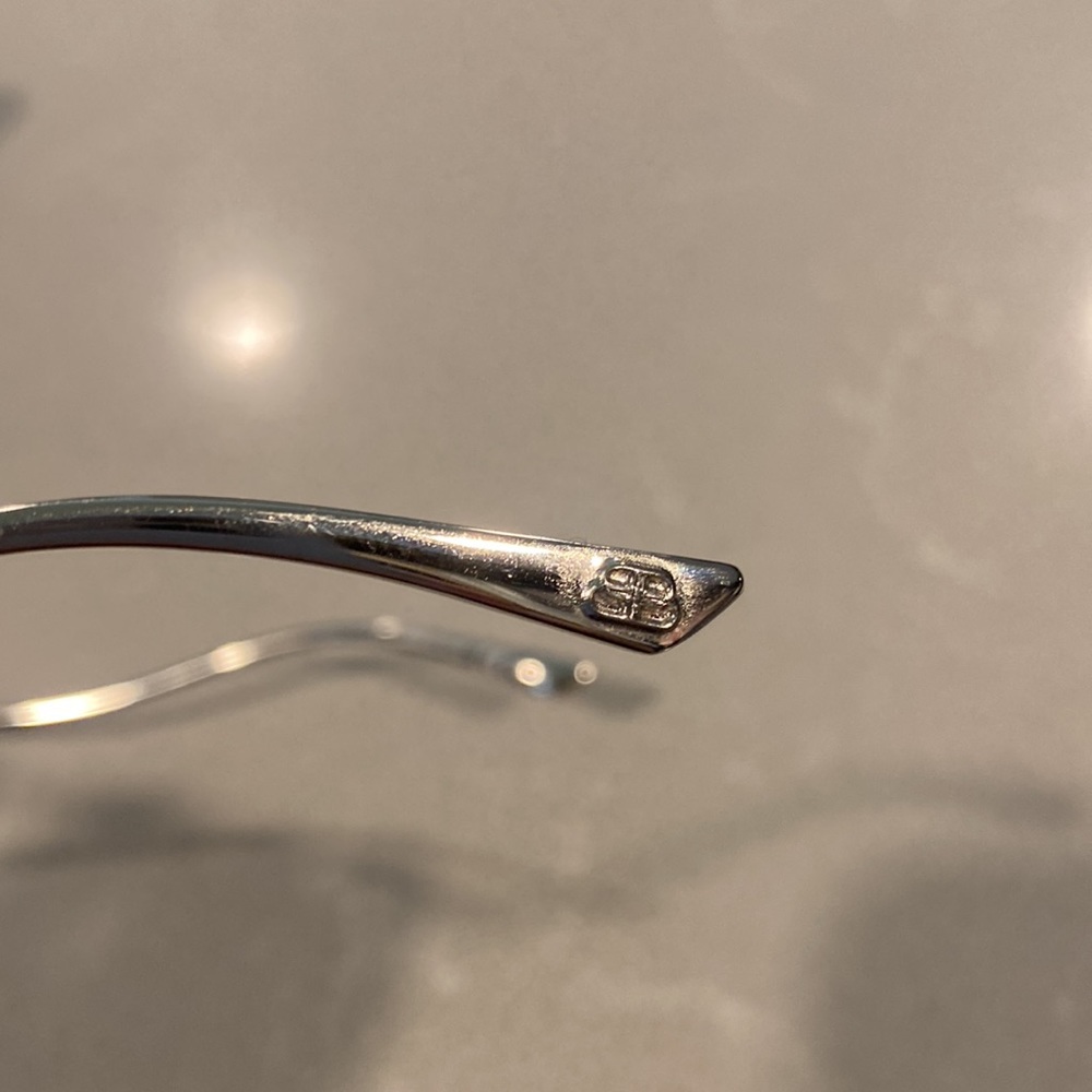 Never Worn Balenciaga Sunglasses - Picture 6 of 6